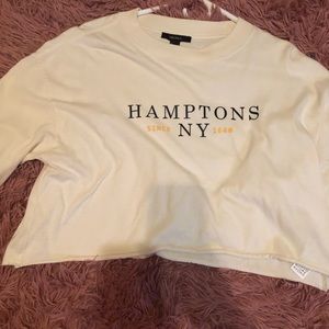 NEVER WORN cropped Hampton, NY sweater Forever 21 size Medium